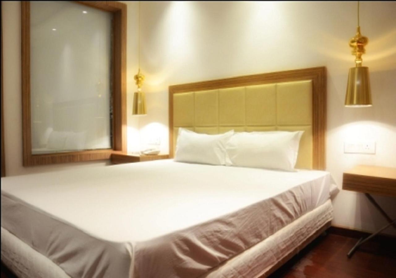 Raj Nandgaon Hotel Amora - Rajnandgaon מראה חיצוני תמונה