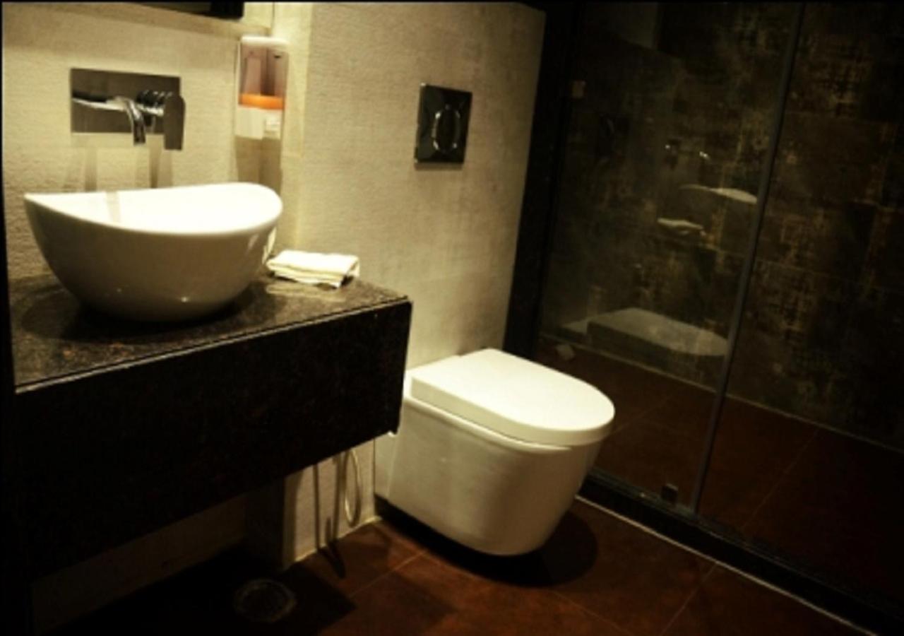 Raj Nandgaon Hotel Amora - Rajnandgaon מראה חיצוני תמונה