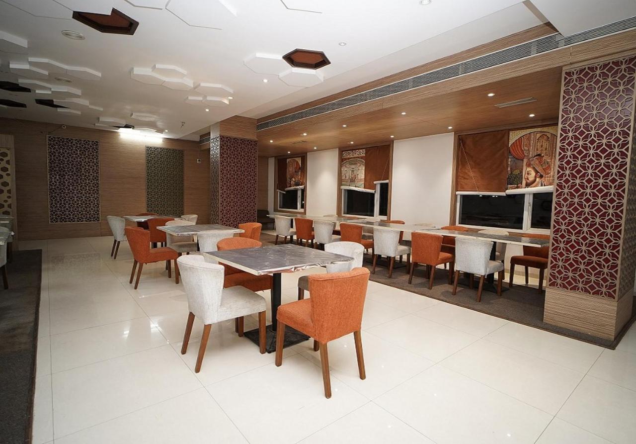 Raj Nandgaon Hotel Amora - Rajnandgaon מראה חיצוני תמונה