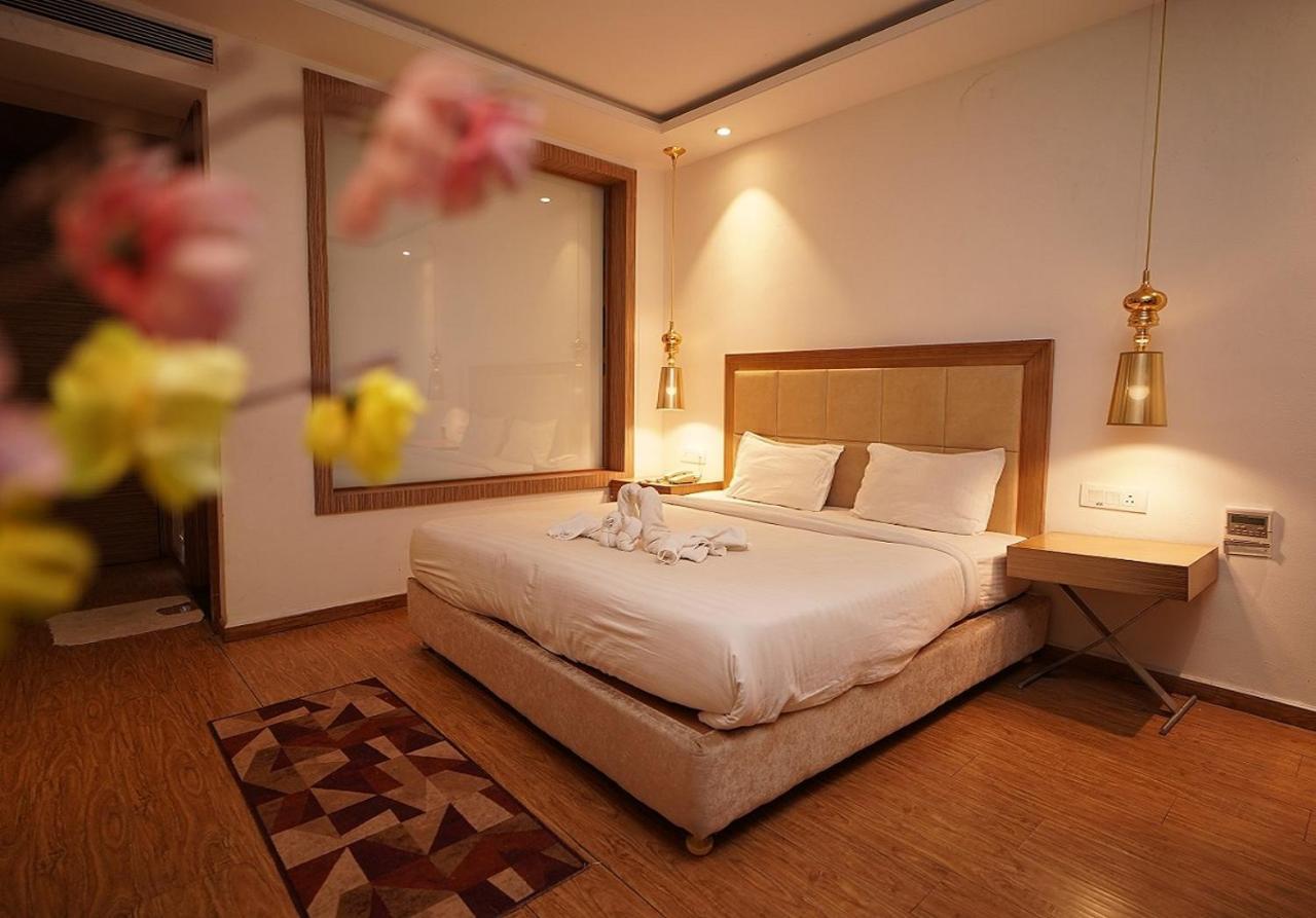 Raj Nandgaon Hotel Amora - Rajnandgaon מראה חיצוני תמונה