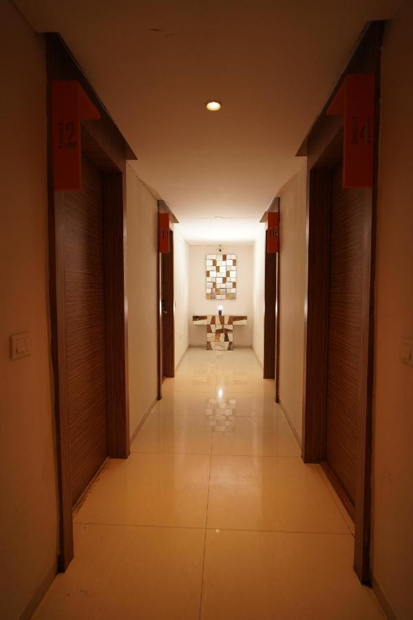 Raj Nandgaon Hotel Amora - Rajnandgaon מראה חיצוני תמונה
